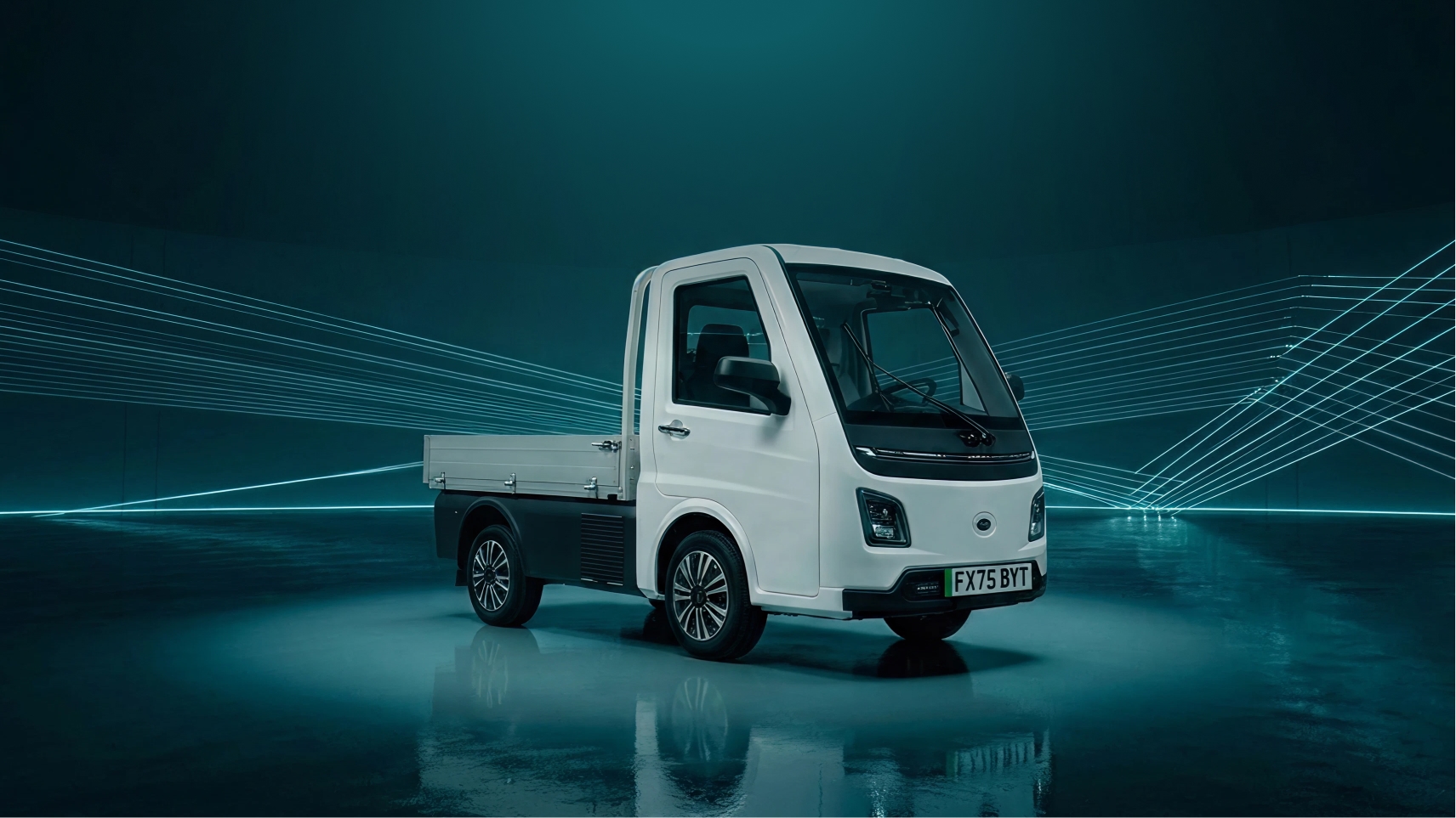 BeeMotors TEV moving through a daily route